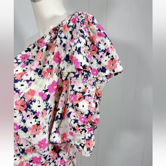 NWT  Universal Thread Sz L Womens One-Shoulder Floral Puff Sleeve Crop Top Pink - Picture 5 of 10
